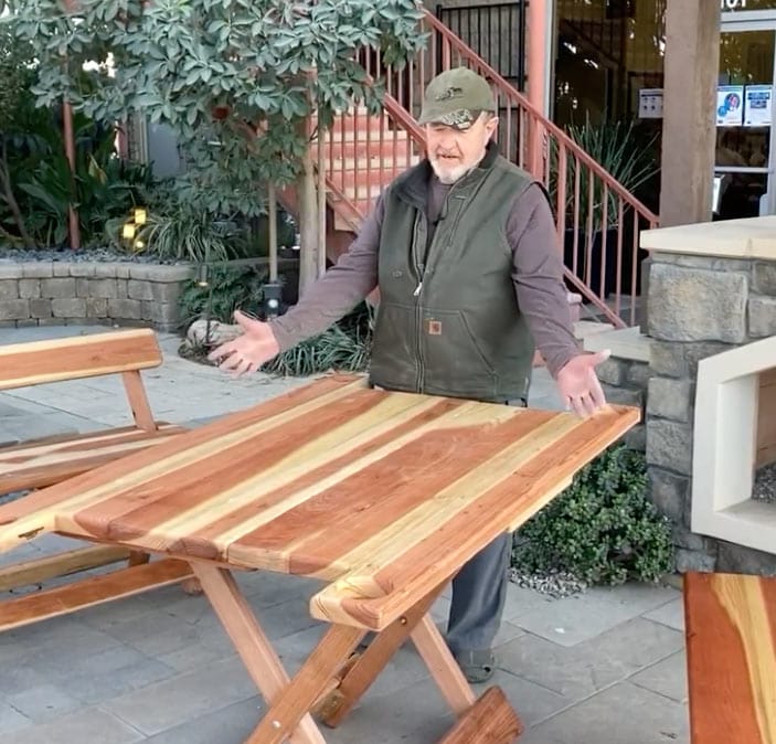 michael-table michael-table