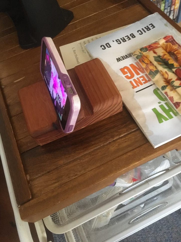 Tablet and Phone Holders - "Pad-Pads" - Image 2